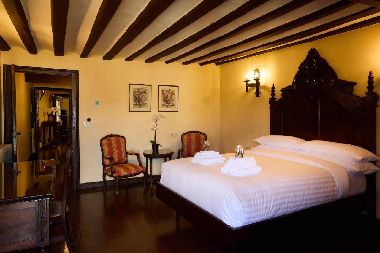 El Retiro Del Obispo Guest House Laguardia Exterior photo