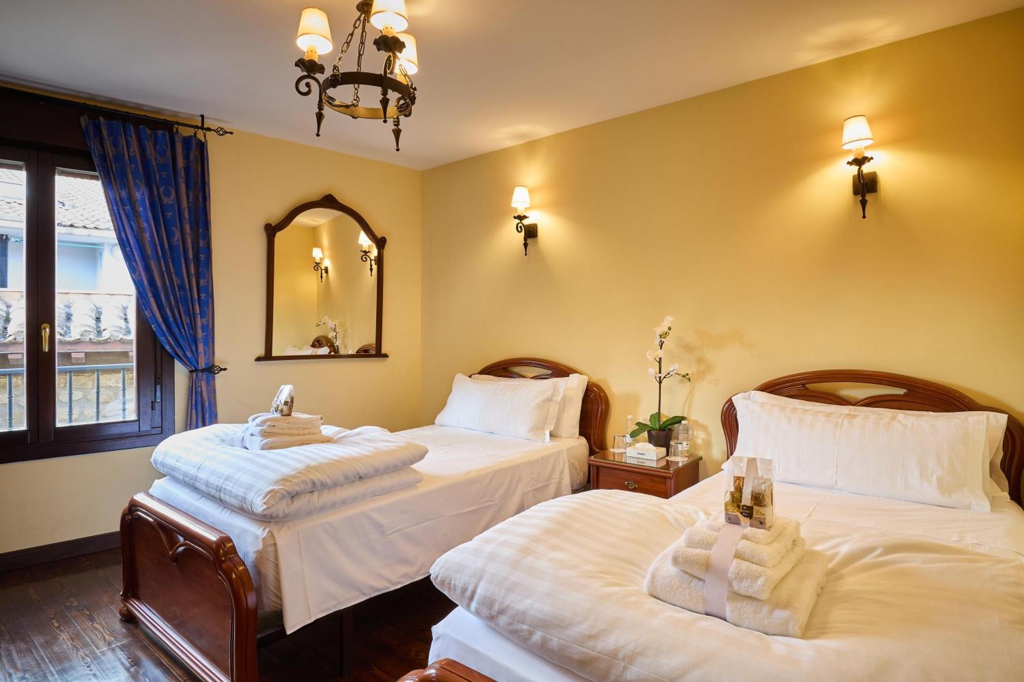 El Retiro Del Obispo Guest House Laguardia Exterior photo